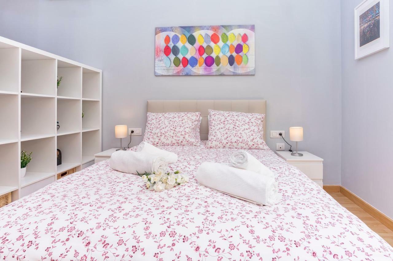 -Malagasunapts- Vibrant Historic City Centre 외부 사진
