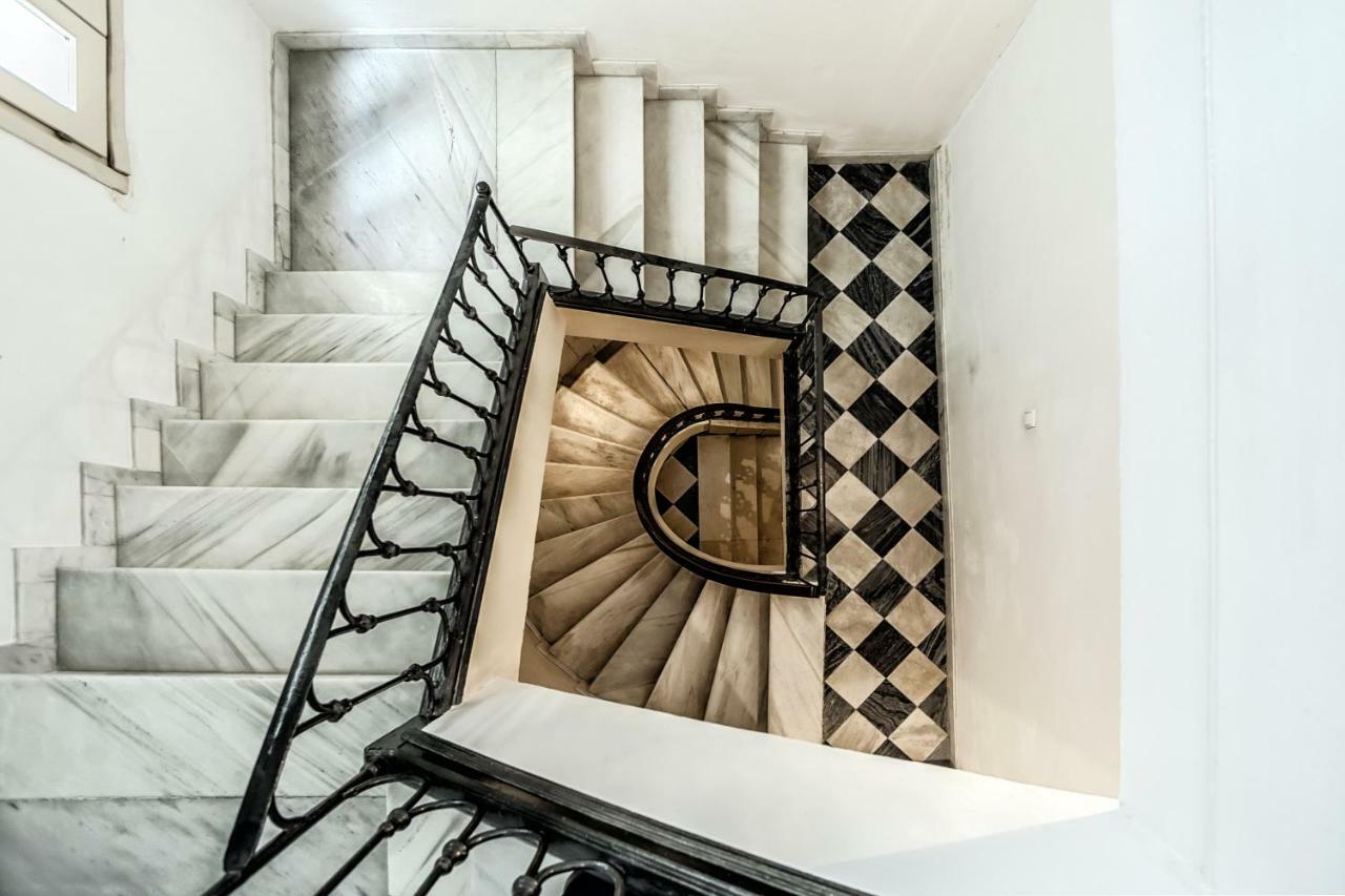 -Malagasunapts- Vibrant Historic City Centre 외부 사진